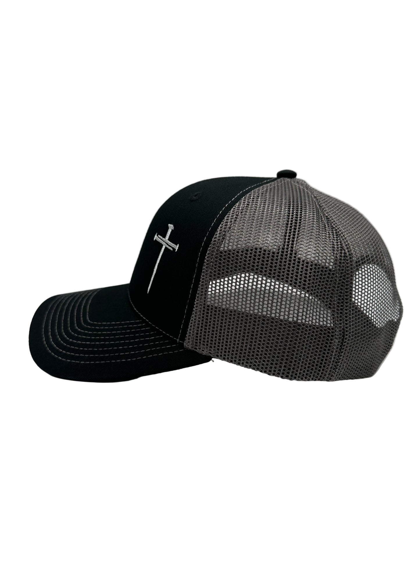 3 Nails Cross - Black/Gray Trucker Hat